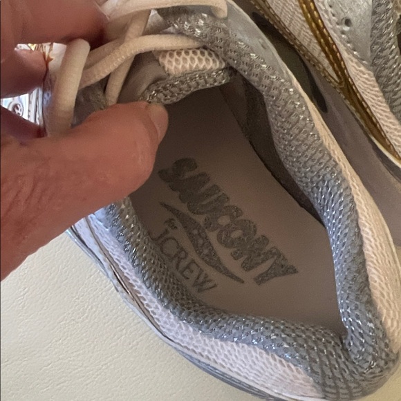 Saucony x J Crew Ride Millennium Women's Metallic Gold & Silver Sneakers, Sz 10 - Picture 8 of 12